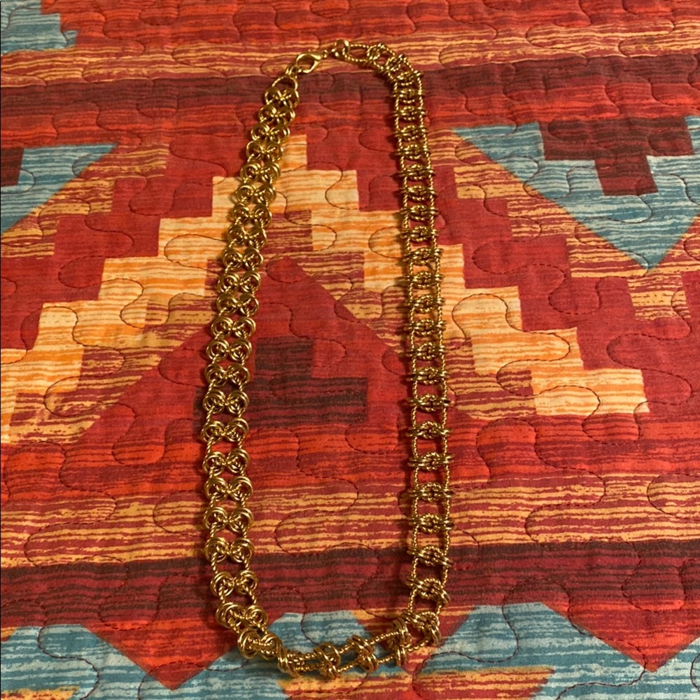 Elegant Gold Chain Necklace